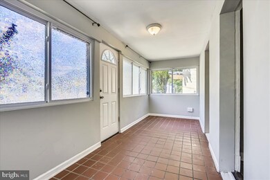 223 Sollers Point Rd, Dundalk, MD 21222 - photo 3