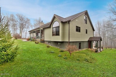 422 Bone Ridge Rd, Hawley, PA 18428 - photo 2