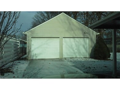 2 car unattached garage