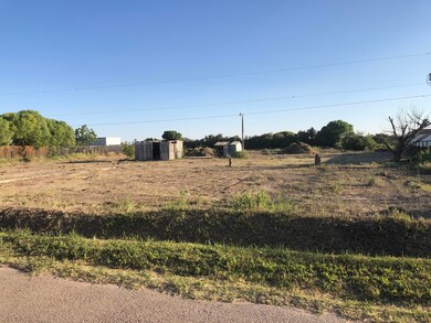 314 Rancho Viejo Dr, Socorro, TX 79927 - photo 2