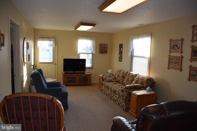 739 Round Hill Rd, Winchester, VA 22602 - photo 4