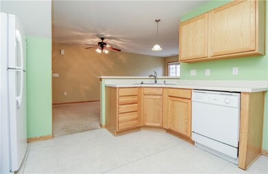 8610 Ep True Pkwy unit 5003, West Des Moines, IA 50266 - photo 6