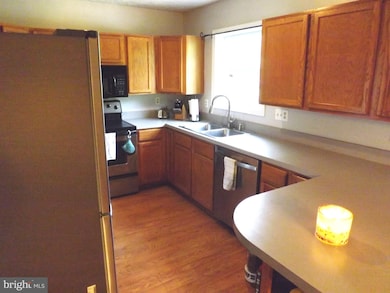 51 Starbright Ct, Martinsburg, WV 25404 - photo 4