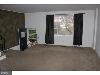 2842 Tolbut St, Philadelphia, PA 19136 - photo 5