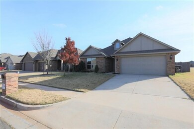 2416 NW 175th St, Edmond, OK 73012 - photo 2
