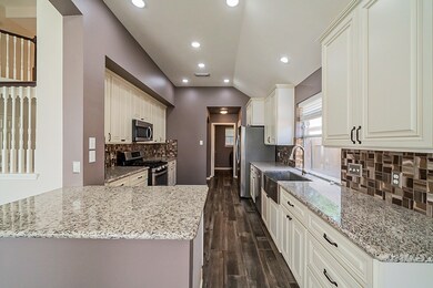 17807 Fairgrove Park Dr, Houston, TX 77095 - photo 2