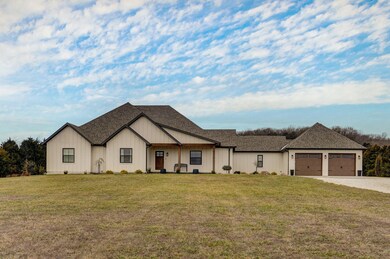 11017 N Farm Rd 193-12