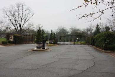 3811 Burton Ct, Albany, GA 31721 - photo 2