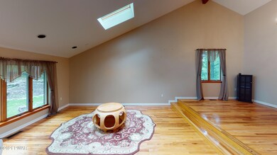 142 Apple Dr, Milford, PA 18337 - photo 7