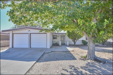 10648 Birthstone Dr, El Paso, TX 79935 - photo 2