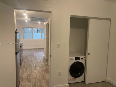 1035 Euclid Ave unit 15, Miami Beach, FL 33139 - photo 3