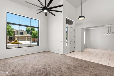 06-Living Room to Dining