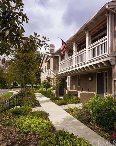 Central location! Walking distance to Clubhouse, p