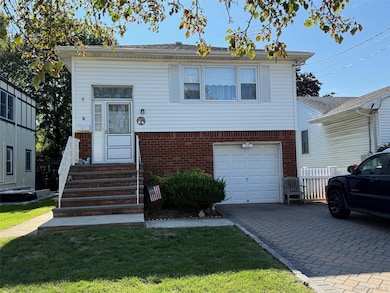 218 Colony St, West Hempstead, NY 11552 - photo 3