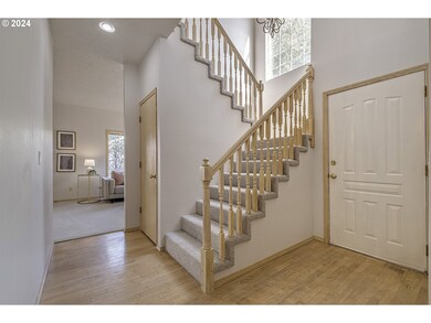 84 Kingsgate Rd, Lake Oswego, OR 97035 - photo 4