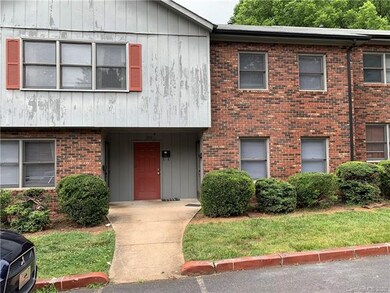 290 N Kelly St unit 290, Statesville, NC 28677 - photo 3