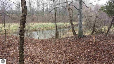 Northern marker at the river