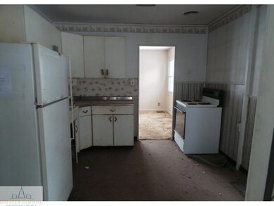 unlisted-address, Lansing, MI 48906 - photo 4