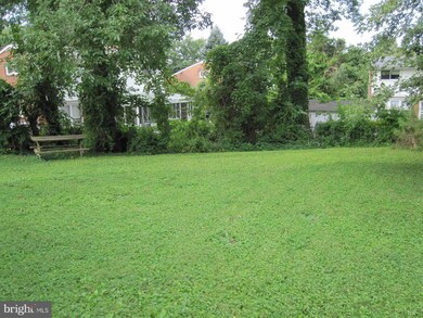 12802 Crisfield Rd, Silver Spring, MD 20906 - photo 3