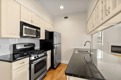 17 Central St unit 5, Salem, MA 01970 - photo 2