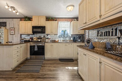 11-Kitchen