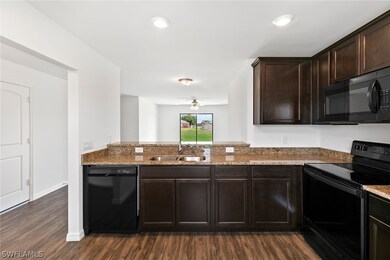 807 La Salle Ave, Fort Myers, FL 33913 - photo 2