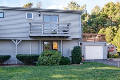 10 Holly Cir, Buzzards Bay, MA 02532 - photo 2