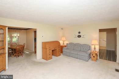 1533 Palm Ct, Pasadena, MD 21122 - photo 4