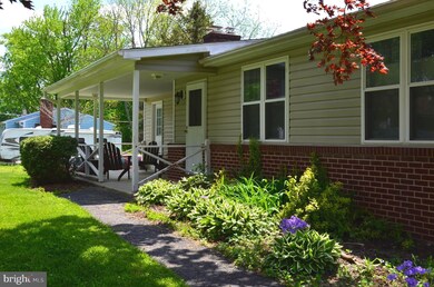 5748 Greenville Rd, Sykesville, MD 21784 - photo 2