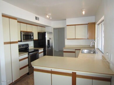 KITCHEN WITH NEW STAINLESS