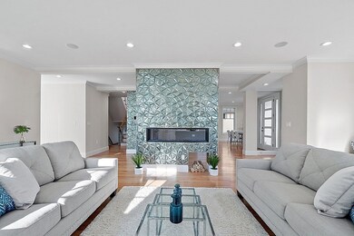 36 Maynard St, West Newton, MA 02465 - photo 3