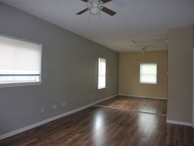 1321 E 27th St, Anderson, IN 46016 - photo 3