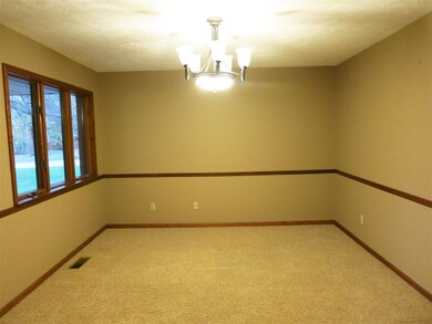 5377 Rosalie Dr, Newburgh, IN 47630 - photo 4