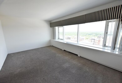 24E Living7