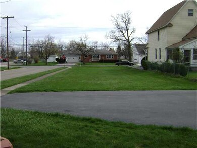Land View of 35 x 115 lot that is included in the 