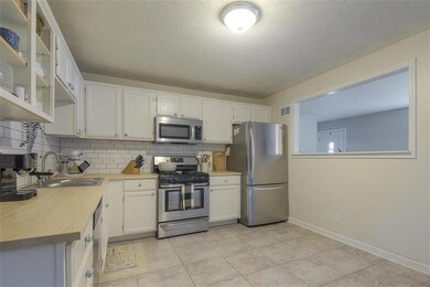 11220 W 68th Terrace, Shawnee, KS 66203 - photo 3