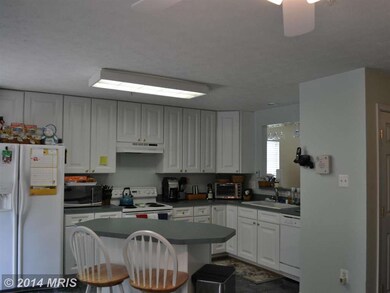 101 Oliver Heights Rd, Owings Mills, MD 21117 - photo 5