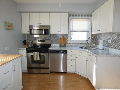 724 Norfolk Ave, Westchester, IL 60154 - photo 4