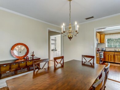 1666 Pershing Rd, Jacksonville, FL 32205 - photo 7