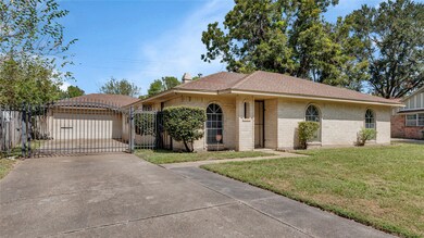 7006 Trail Valley Way, Houston, TX 77086 - photo 2