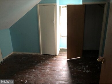 343 Berwyn Ave, Ewing, NJ 08618 - photo 4