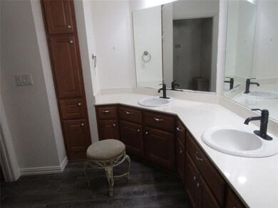 223 Emma Call Ct, Decatur, TX 76234 - photo 5