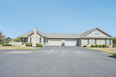 1-web-or-mls-Waterside Pl-S1009-001