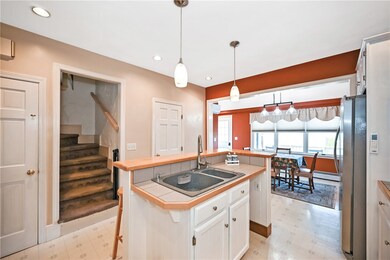 29 Fenner Ave, Riverside, RI 02915 - photo 5