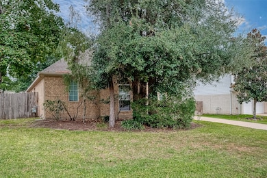 14 Pomerelle Place, Spring, TX 77382 - photo 3