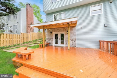 6042 Munson Hill Rd, Falls Church, VA 22041 - photo 5