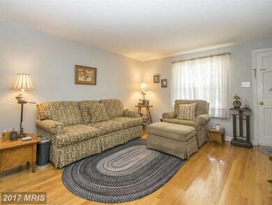 1012 Foxridge Ln, Essex, MD 21221 - photo 6