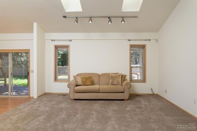 61563 Range Place, Bend, OR 97702 - photo 4