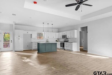 2910 Oliver St, Tyler, TX 75701 - photo 4