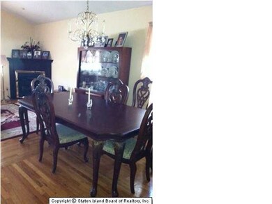 112 Colon Ave, Staten Island, NY 10308 - photo 3